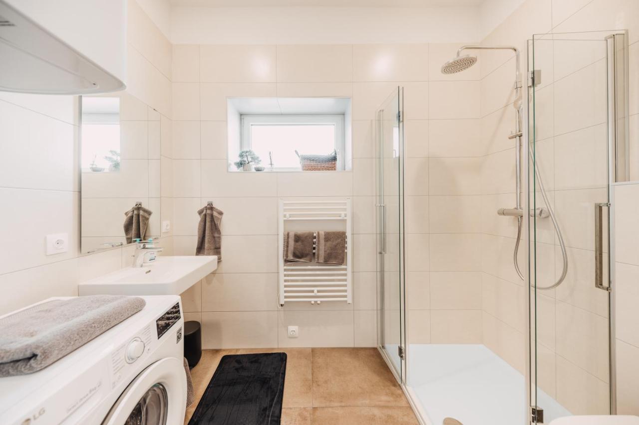 Wohnen Bahnstrasse 5 Apartment Klagenfurt am Woerthersee Ngoại thất bức ảnh